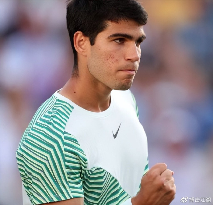 是因为他希 是因为他希